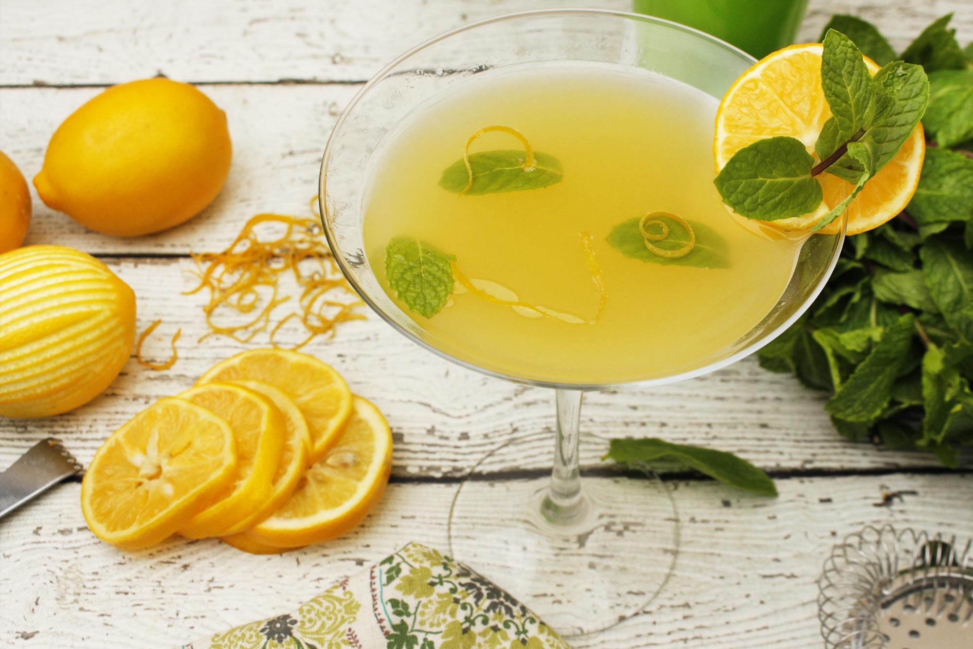 Mint & Meyer Lemon Martini 