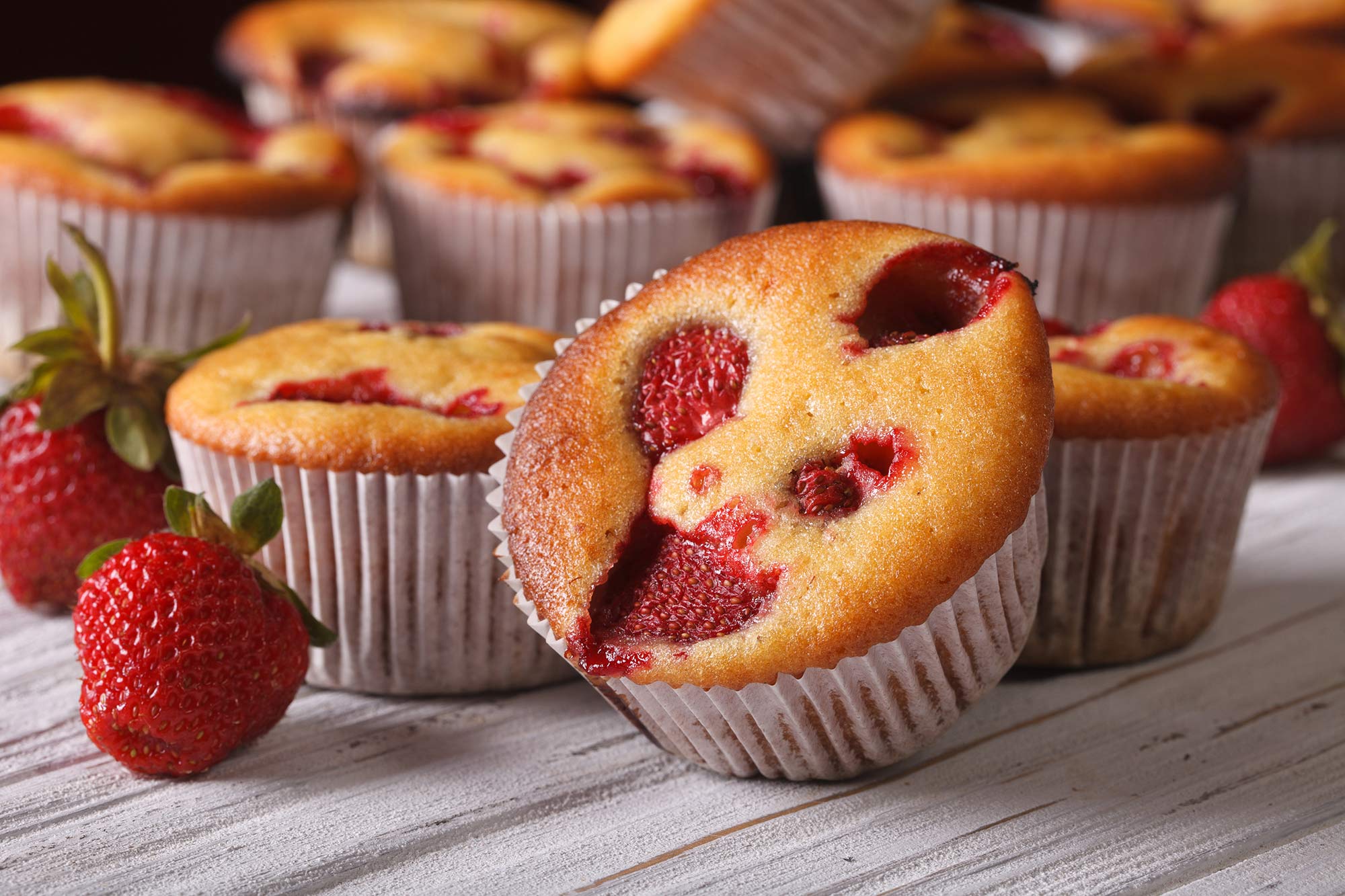 Strawberry-Lemonade Muffins